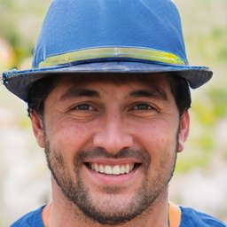 Dr. Souza
