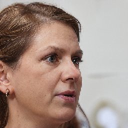 Coach Pilar