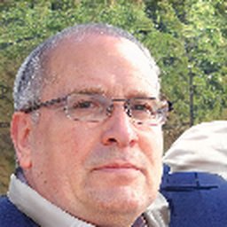 Erdem Özer