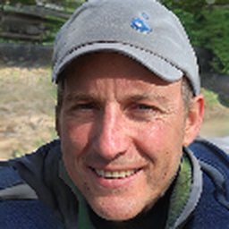 Dr. Gilles Boyer