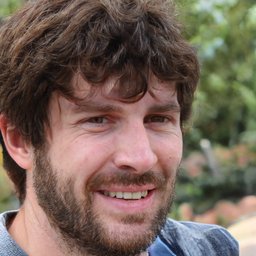 Carlo Mendoza