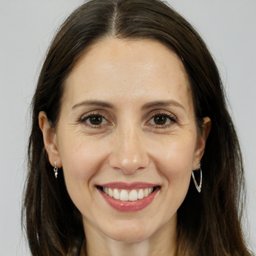 İpek Önder
