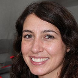Hesti Gozali