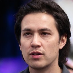 Rodrigo T. Flores
