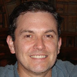 Roberto Mora