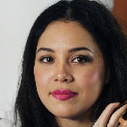Elsa Kurniawan
